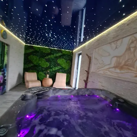 Aisza - Afryka, Sala I Plac Zabaw, Jacuzzi, Sauna, Bilard Apartment *