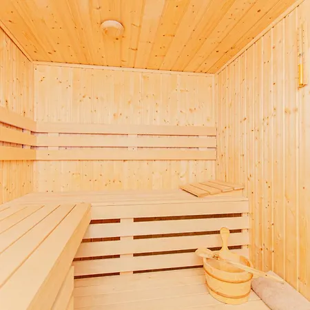 Afryka- Udogodnienia Dla Rodzin, Sala I Plac Zabaw, Jacuzzi, Sauna, Bilard Jastrzębia Góra