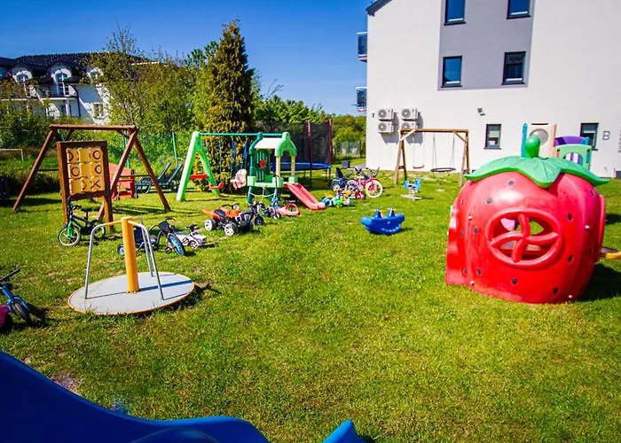 Apartament Afryka- udogodnienia dla rodzin, sala i plac zabaw, jacuzzi, sauna, bilard *