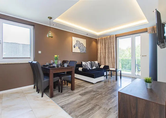 Afryka- Udogodnienia Dla Rodzin, Sala I Plac Zabaw, Jacuzzi, Sauna, Bilard